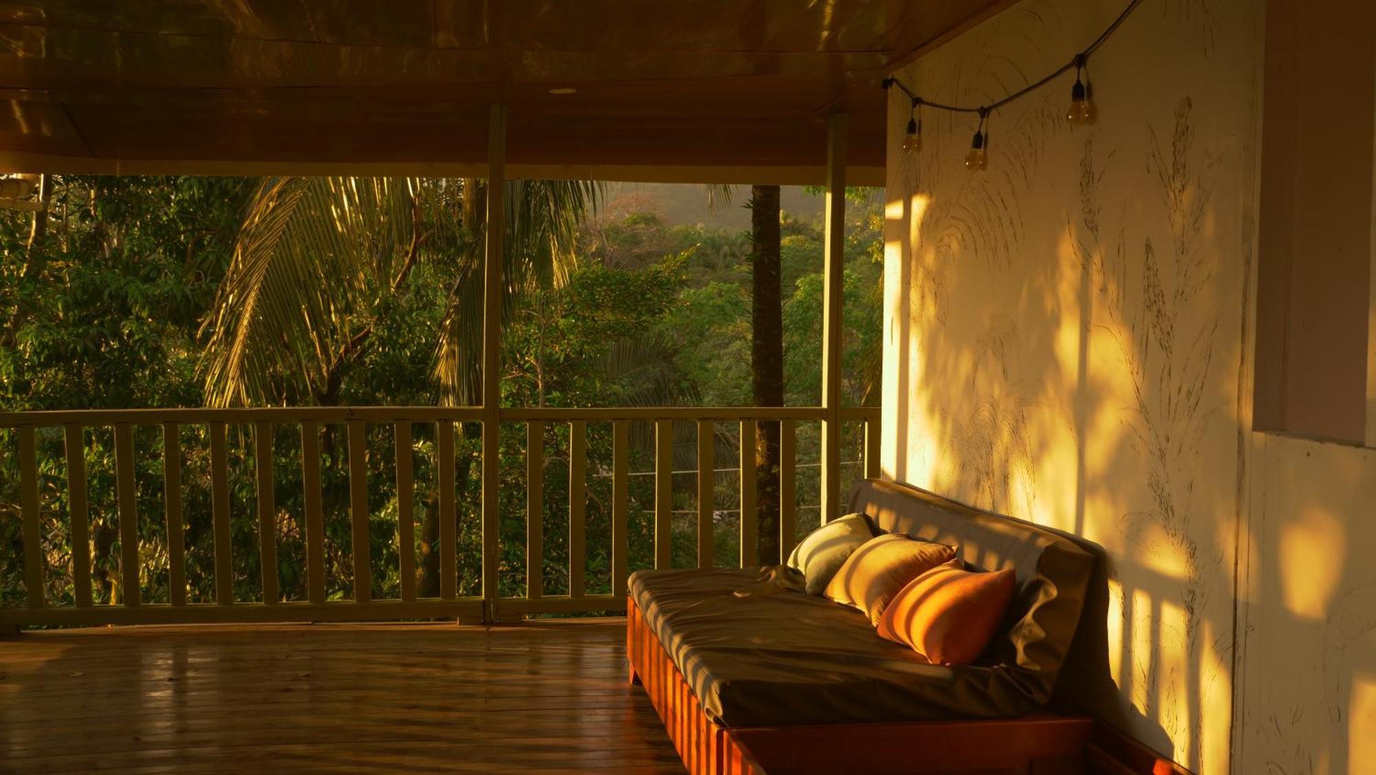 Casa Oh - Oceanview Guesthouse Uvita Extérieur photo